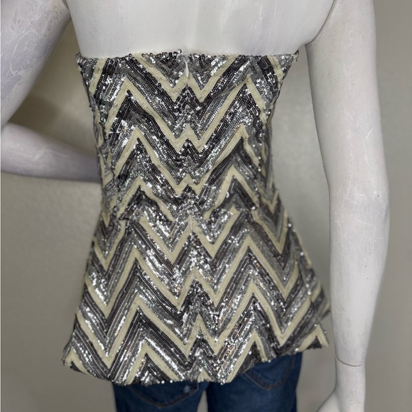 JULIE BROWN SEQUIN TOP Size 8.  #100 - Picture 6 of 8